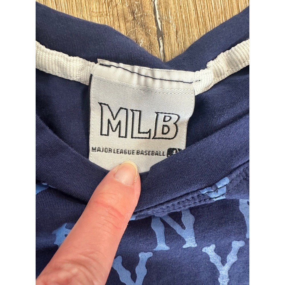 MLB New York Yankees All Over Print Monogram T-Shirt Blue NY Logo Mens Medium - Picture 3 of 6